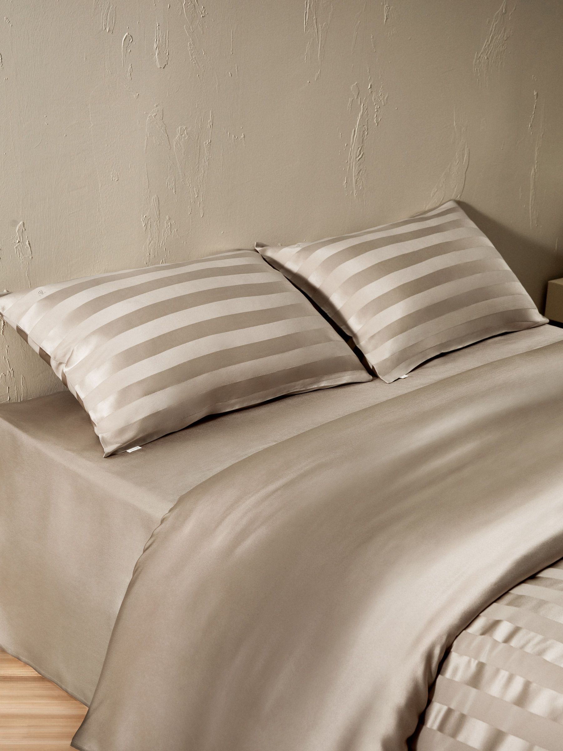 Cloud Hug™ Ensemble de drap en soie